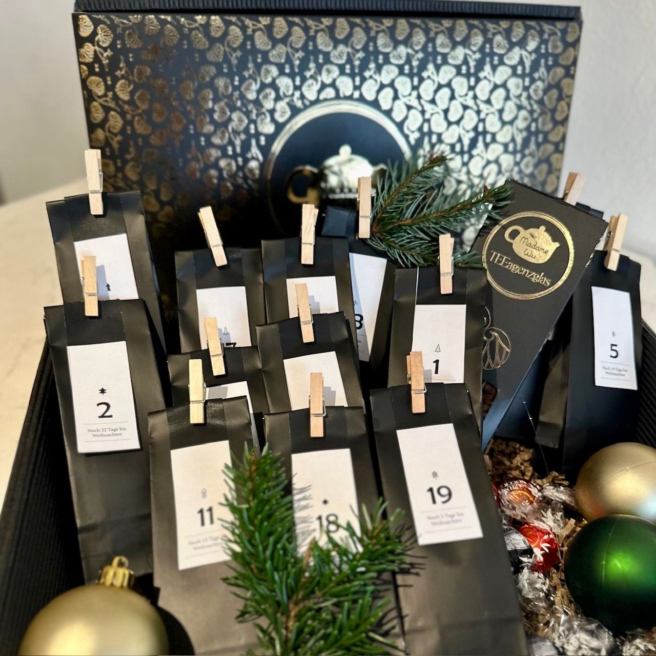 Adventskalender Madame Wu 2025